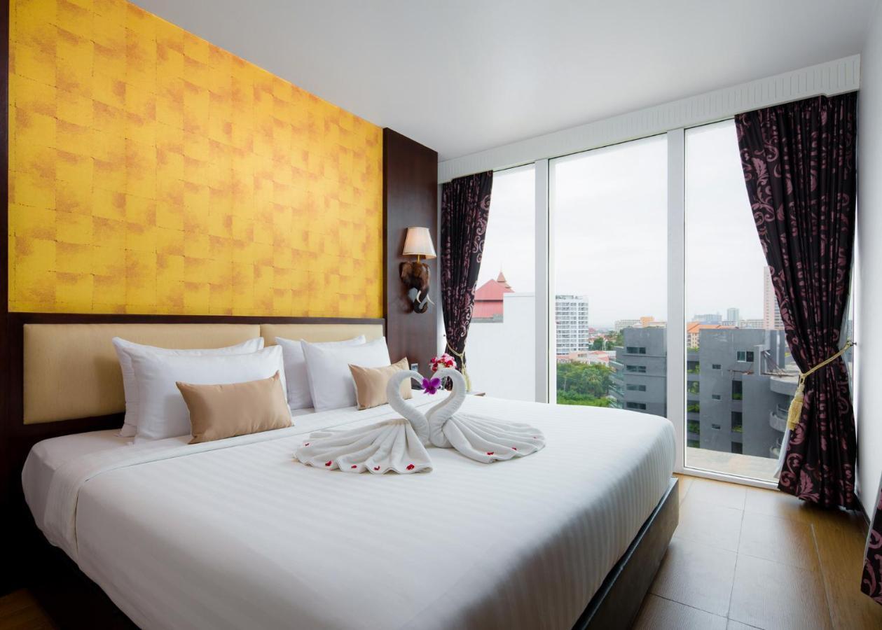 Отель Aiyara Grand 5*