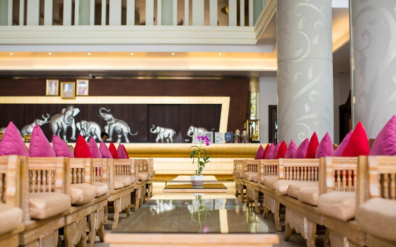Отель Aiyara Grand 5*