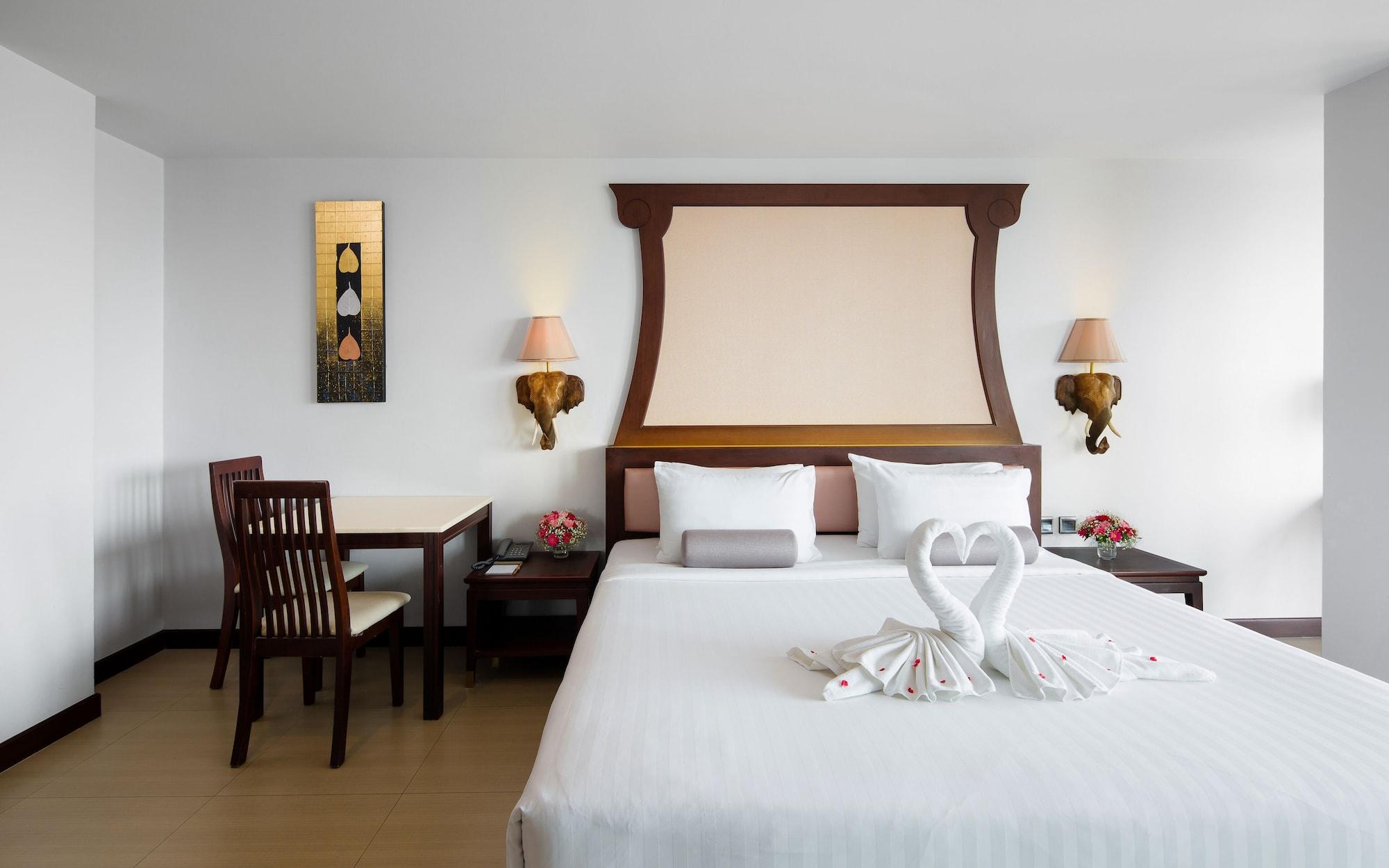 Aiyara Grand 5* Паттайя
